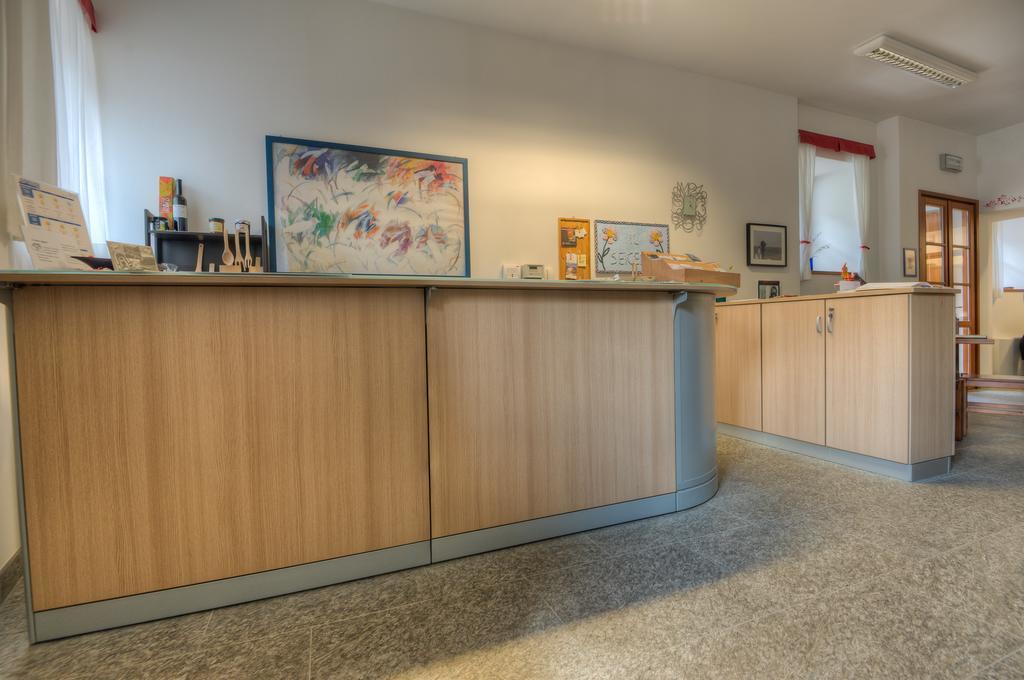 Il Seicento Aparthotel Sernio Luaran gambar