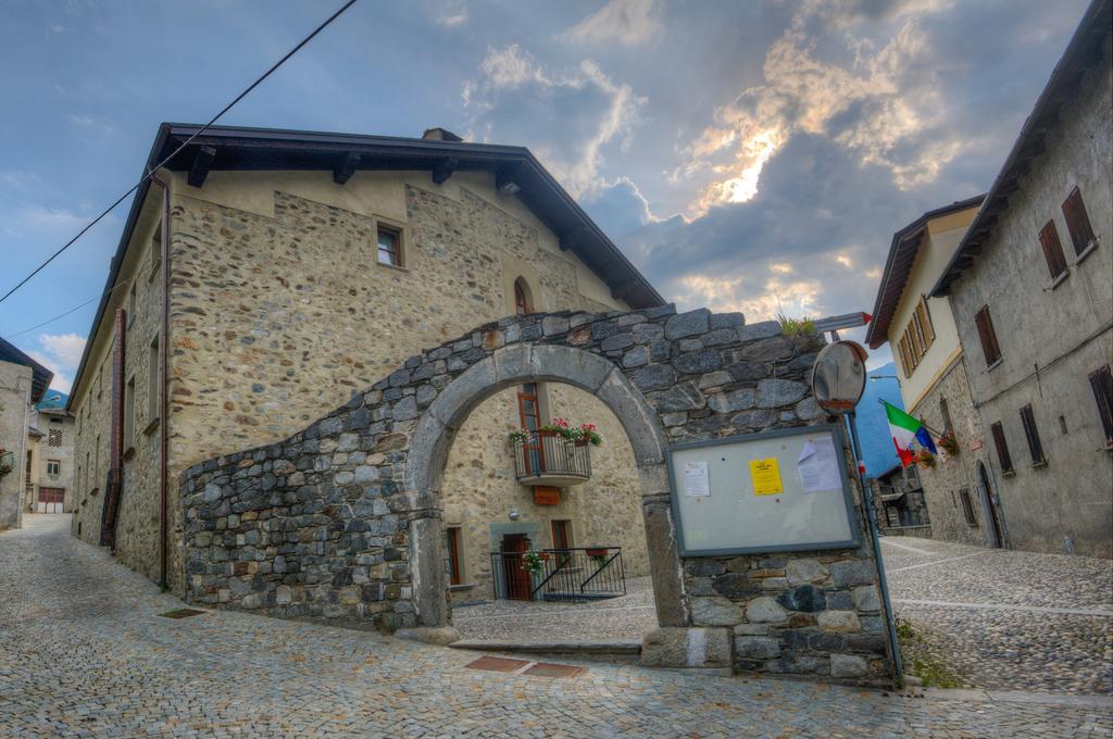 Il Seicento Aparthotel Sernio Luaran gambar