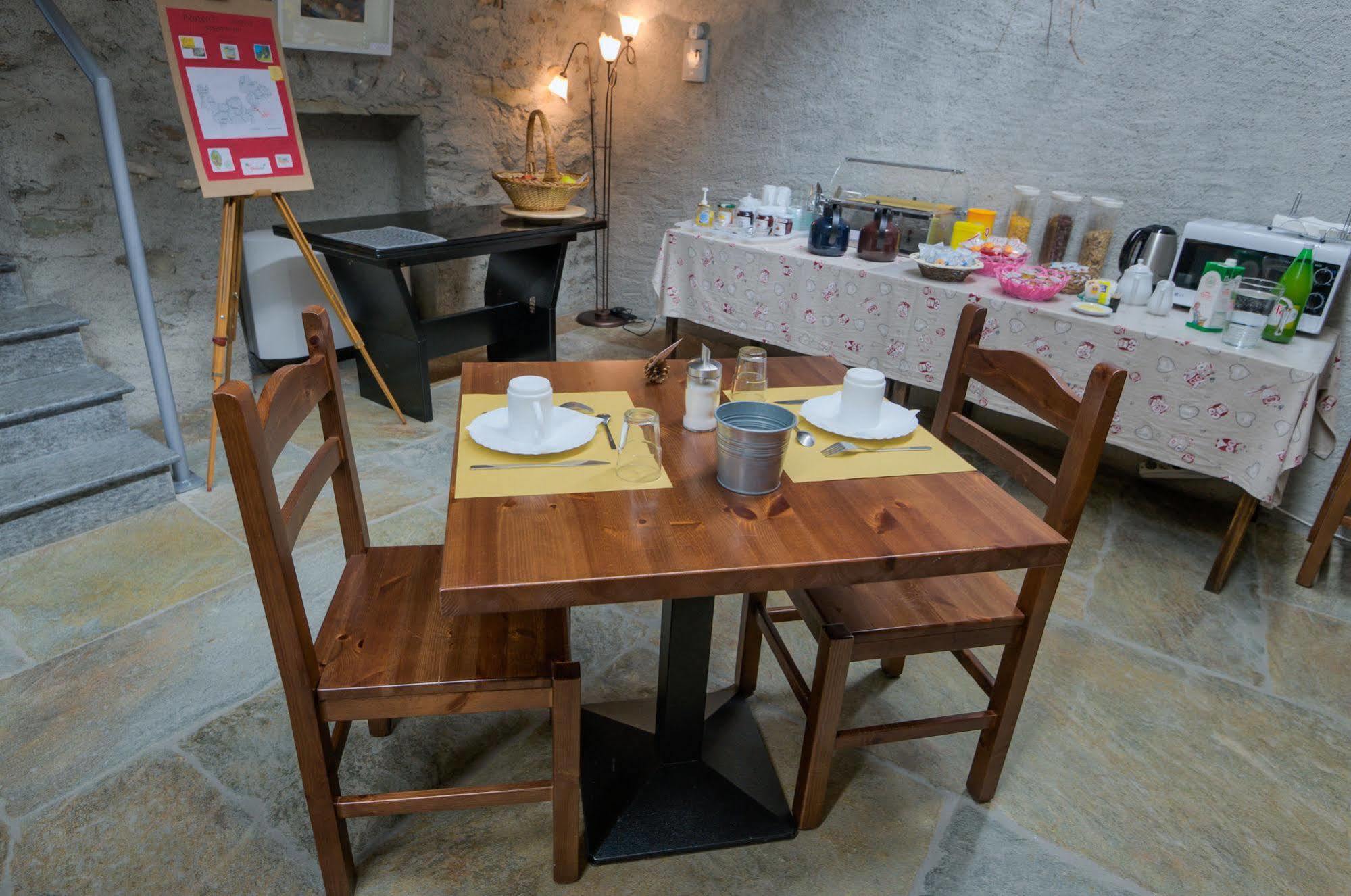 Il Seicento Aparthotel Sernio Luaran gambar